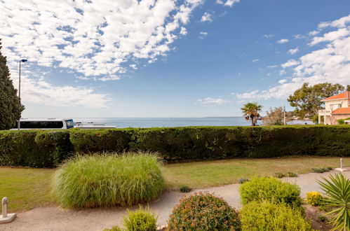 Foto 5 - Apartment in Saint-Raphaël mit garten und blick aufs meer