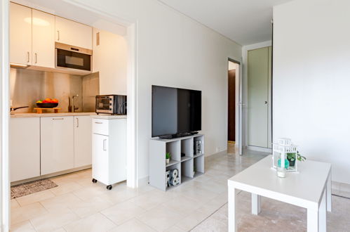 Photo 8 - 2 bedroom Apartment in Trouville-sur-Mer with terrace and sea view