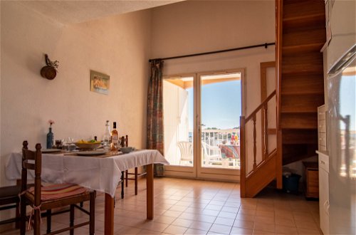 Photo 9 - Appartement de 2 chambres à Fréjus avec piscine et vues à la mer