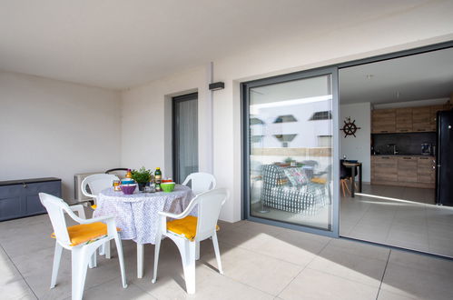 Foto 14 - Apartamento de 2 quartos em Villeneuve-Loubet com piscina e vistas do mar