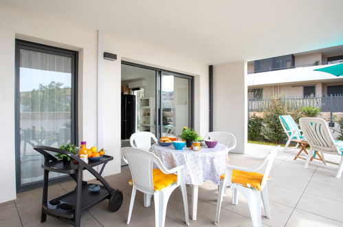 Foto 5 - Apartamento de 2 habitaciones en Villeneuve-Loubet con piscina y jardín