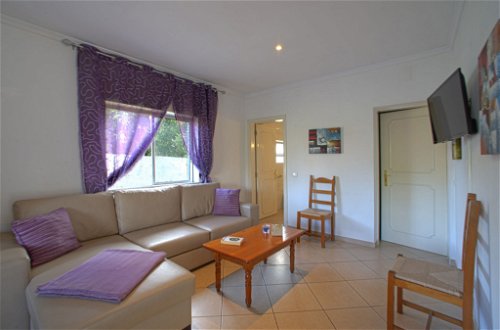 Foto 10 - Appartamento con 2 camere da letto a Loulé con piscina e vista mare