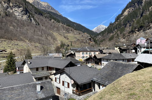 Photo 20 - Appartement de 2 chambres à Rossa avec jardin et vues sur la montagne