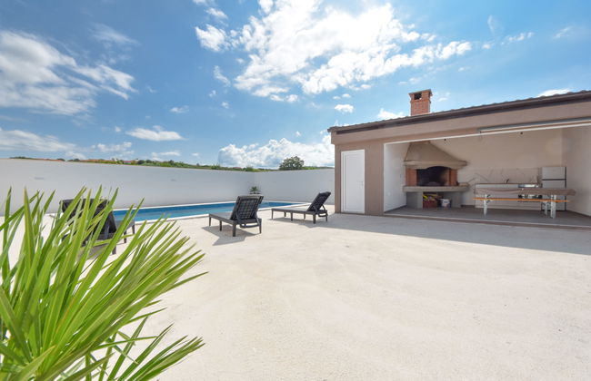 Casa de 4 quartos em Benkovac com piscina privada e jardim - Foto 3