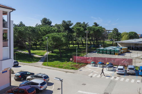 Foto 19 - Apartamento de 1 habitación en Umag con terraza y vistas al mar