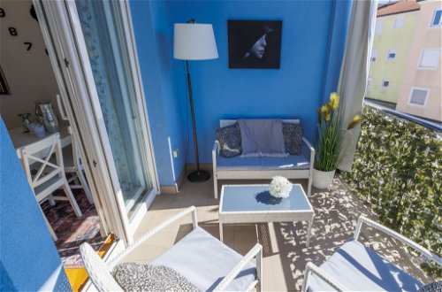 Foto 11 - Apartamento de 1 habitación en Umag con terraza y vistas al mar