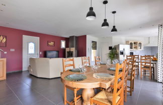 Photo 3 - 4 bedroom House in Saint-Martin-de-Seignanx with swimming pool and garden