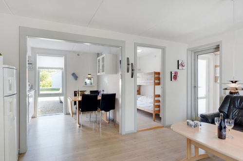 Foto 18 - Apartment mit 3 Schlafzimmern in Rømø mit schwimmbad und terrasse
