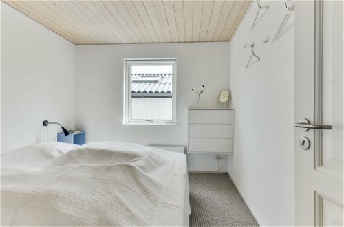 Foto 8 - Haus mit 2 Schlafzimmern in Blokhus mit terrasse
