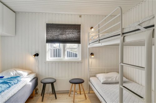 Foto 9 - Haus mit 3 Schlafzimmern in Blokhus mit terrasse und whirlpool