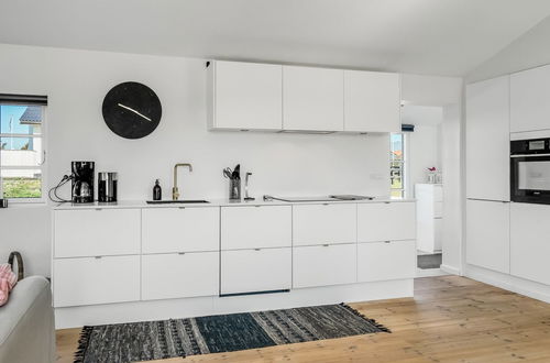 Foto 7 - Casa de 3 quartos em Blokhus com terraço e banheira de hidromassagem
