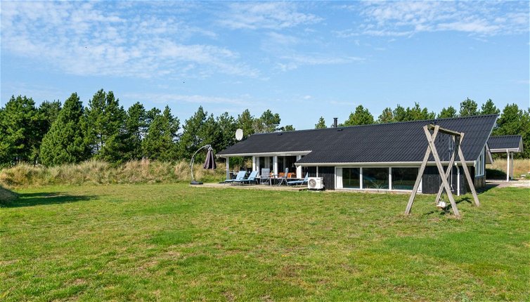 Foto 1 - Casa con 4 camere da letto a Blokhus con piscina privata e terrazza