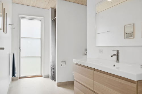 Foto 27 - Casa de 4 quartos em Væggerløse com terraço e banheira de hidromassagem