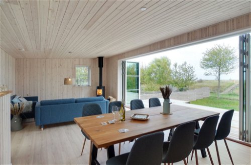 Foto 2 - Casa de 4 habitaciones en Væggerløse con terraza y bañera de hidromasaje