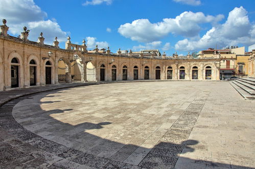 Foto 37 - Casa de 2 quartos em Ispica com jardim e terraço