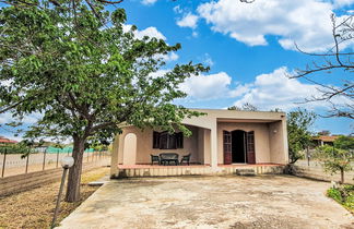 Photo 2 - Maison de 3 chambres à Ispica avec jardin et terrasse