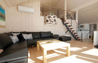 Foto 2 - Casa con 3 camere da letto a Harrerenden con terrazza e sauna