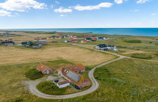 Photo 3 - 9 bedroom House in Harboøre with terrace and sauna