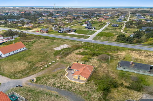 Foto 28 - Casa de 3 quartos em Hvide Sande com terraço e sauna