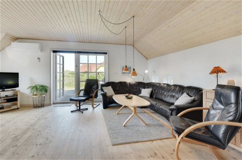 Photo 5 - 4 bedroom House in Ringkøbing with terrace and sauna