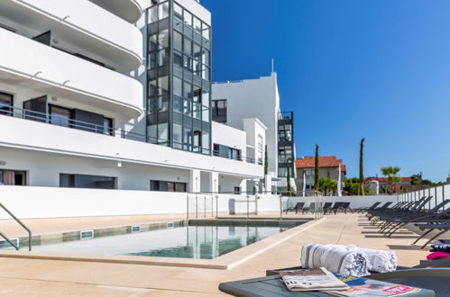 Foto 1 - Appartamento con 1 camera da letto a Biarritz con piscina e vista mare