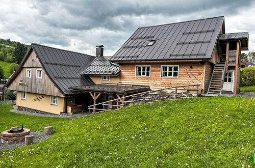 Foto 1 - Haus mit 5 Schlafzimmern in Rokytnice nad Jizerou mit garten und sauna