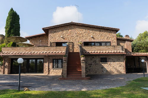 Foto 6 - Casa de 4 habitaciones en Bracciano con piscina privada y jardín