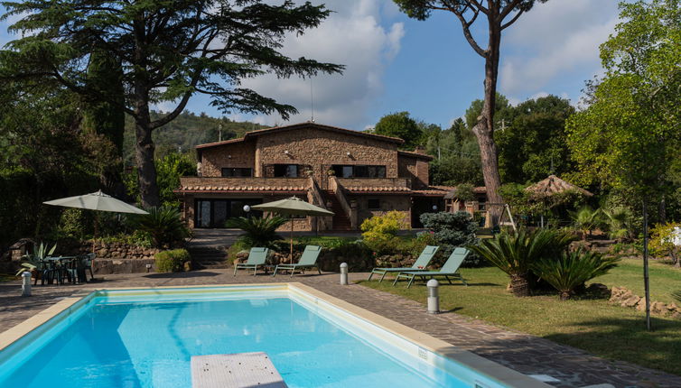 Foto 1 - Casa de 4 habitaciones en Bracciano con piscina privada y vistas a la montaña