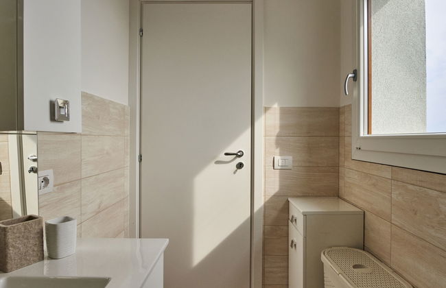 Casa de 3 quartos em Dongo com piscina privada e jardim - Foto 17
