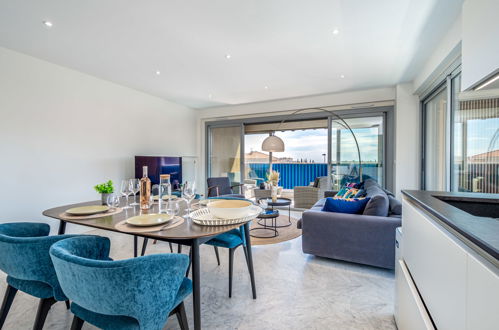 Foto 6 - Apartamento de 2 quartos em Cannes com piscina e terraço