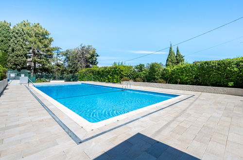 Foto 15 - Appartamento con 2 camere da letto a Cannes con piscina e terrazza