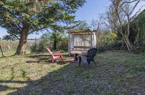 Foto 38 - Casa de 6 quartos em Lagnes com piscina e jardim