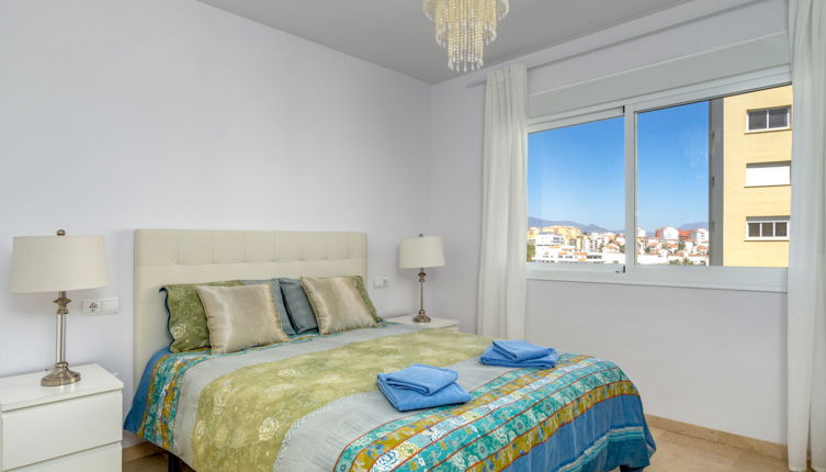 Foto 1 - Appartamento con 2 camere da letto a Estepona con piscina e vista mare