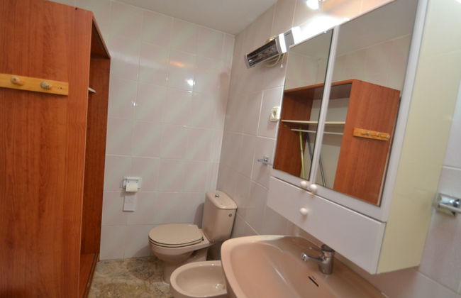 Apartment mit 2 Schlafzimmern in Salou mit schwimmbad und garten - Foto 13