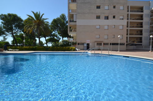 Foto 19 - Apartment mit 1 Schlafzimmer in Salou mit schwimmbad und blick aufs meer