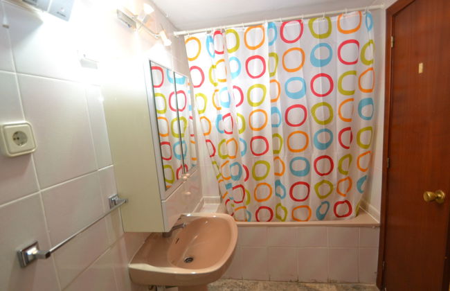 Apartment mit 2 Schlafzimmern in Salou mit schwimmbad und garten - Foto 11