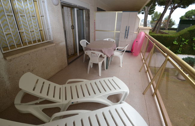 Apartment mit 2 Schlafzimmern in Salou mit schwimmbad und garten - Foto 2