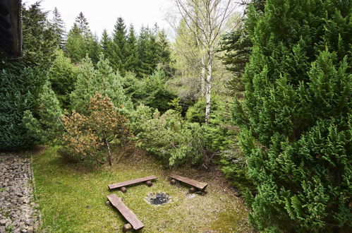 Foto 11 - Apartment mit 2 Schlafzimmern in Harrachov mit garten