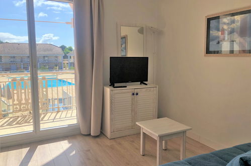 Foto 7 - Appartamento con 1 camera da letto a Le Verdon-sur-Mer con piscina e terrazza