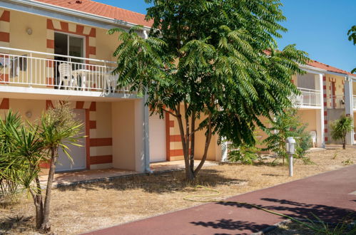 Foto 22 - Apartamento de 1 habitación en Le Verdon-sur-Mer con piscina y terraza