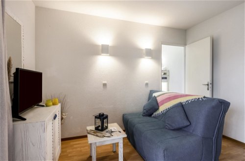 Foto 6 - Apartment mit 2 Schlafzimmern in Le Verdon-sur-Mer mit schwimmbad und terrasse