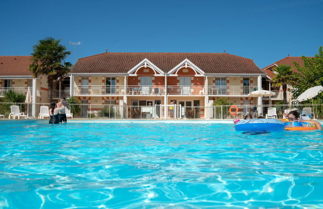 Apartamento de 4 quartos em Le Verdon-sur-Mer com piscina e terraço - Foto 20