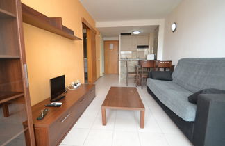 Foto 3 - Apartamento de 2 quartos em Salou com piscina e jardim