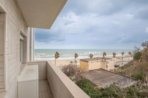 Foto 4 - Apartment mit 1 Schlafzimmer in Termoli mit blick aufs meer