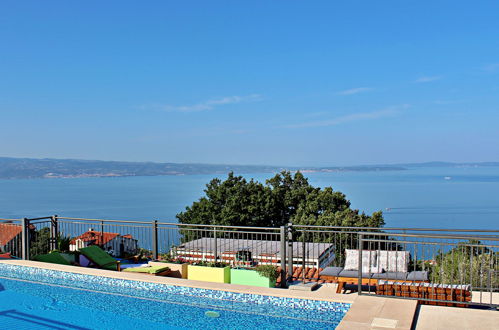 Photo 6 - Maison de 2 chambres à Podstrana avec piscine privée et vues à la mer