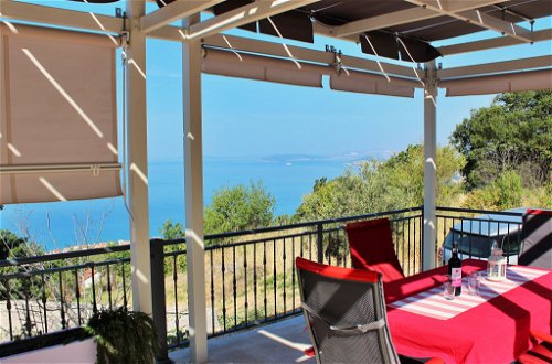 Photo 2 - 2 bedroom House in Podstrana with private pool and sea view