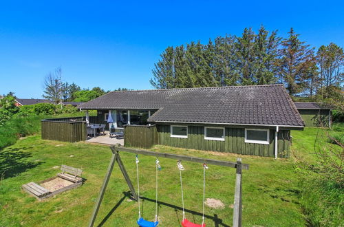 Photo 1 - Maison de 5 chambres à Løkken avec piscine privée et terrasse