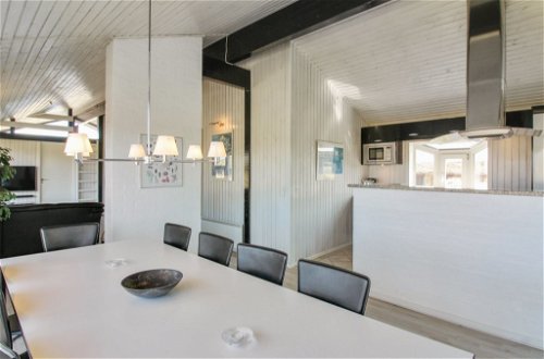 Foto 4 - Casa de 4 quartos em Løkken com piscina privada e terraço