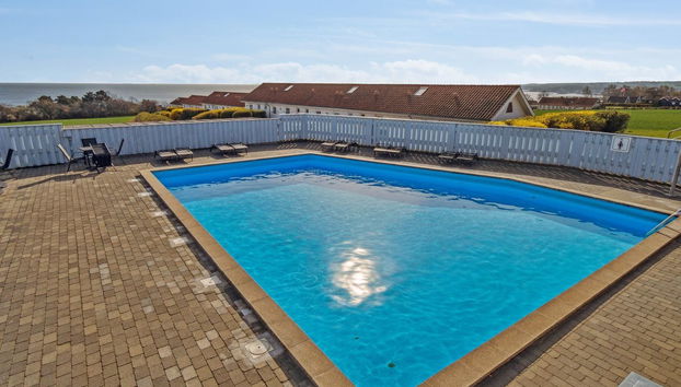 Apartamento de 2 quartos em Allinge com piscina e terraço - Foto 3