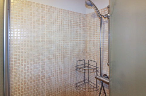 Foto 13 - Apartamento de 1 quarto em Aakirkeby com piscina e terraço